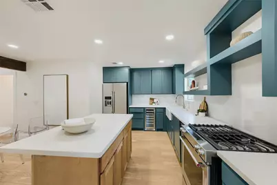 509 Westmorland Drive, Austin, TX 78745 - Photo 9