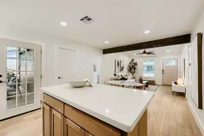 509 Westmorland Drive, Austin, TX 78745 - Photo 11