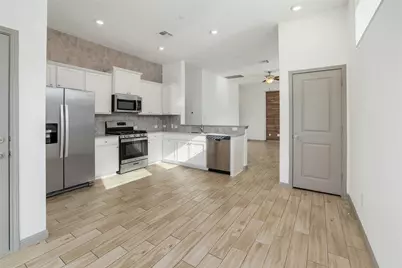 2800 Joe Dimaggio Boulevard #55, Round Rock, TX 78665 - Photo 9