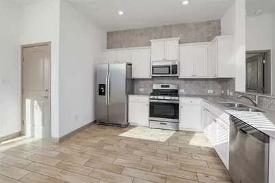 2800 Joe Dimaggio Boulevard #55, Round Rock, TX 78665 - Photo 11