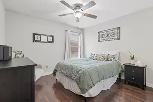302 Lone Star Blvd, Hutto, TX 78634 - Photo 11