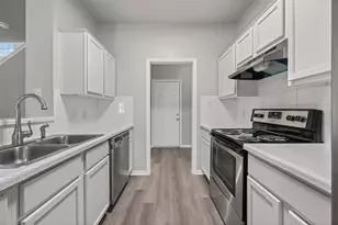 1801 Constantino Cir, Austin, TX 78745 - Photo 9