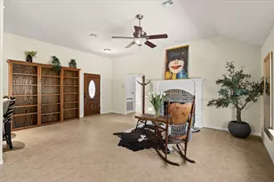 415 Tahitian Dr, Bastrop, TX 78602 - Photo 15