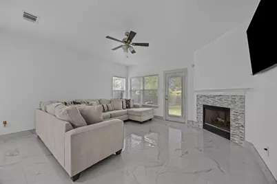 11808 Bastrop Street, Manor, TX 78653 - Photo 5