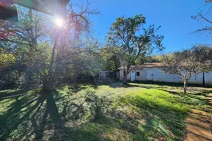 108 Mesquite Ln, Burnet, TX 78611 - Photo 23