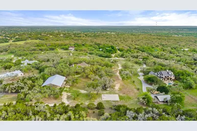 999 Enchanted Oaks Drive, Driftwood, TX 78619 - Photo 35