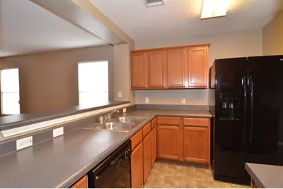 806 Municipal Drive, Leander, TX 78641 - Photo 13