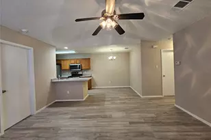 12303 Alderbrook Dr, Austin, TX 78758 - Photo 13