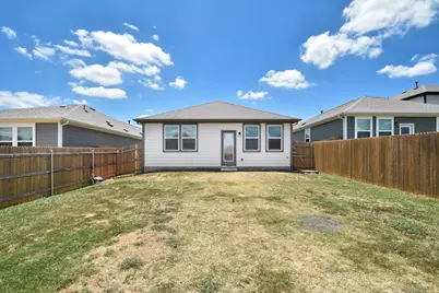 255 Spirit Street, Elgin, TX 78621 - Photo 23