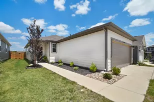 255 Spirit St, Elgin, TX 78621 - Photo 3
