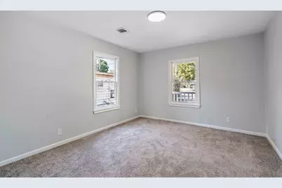 1819 Pecan Street, Bastrop, TX 78602 - Photo 23