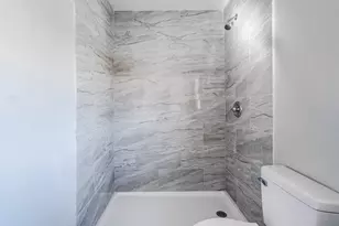 1819 Pecan St, Bastrop, TX 78602 - Photo 19