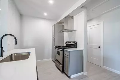 1819 Pecan Street, Bastrop, TX 78602 - Photo 25