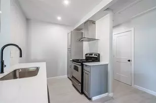 1819 Pecan St, Bastrop, TX 78602 - Photo 25