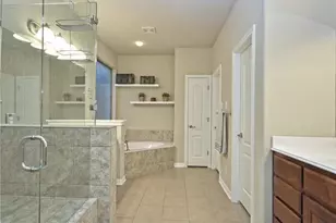 13229 Bright Sky Overlook, Austin, TX 78732 - Photo 19