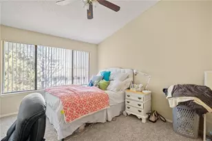 806 W 24th St, Austin, TX 78705 - Photo 5