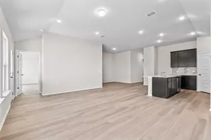 9105 Furman Dr, Austin, TX 78747 - Photo 9