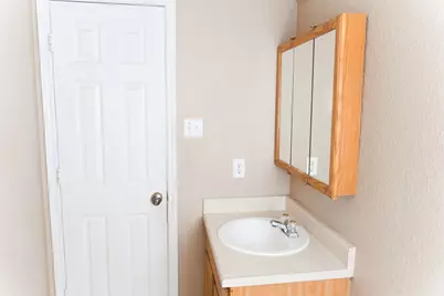 15224 Sarahs Creek Drive, Pflugerville, TX 78660 - Photo 27