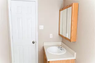 15224 Sarah's Creek Dr, Pflugerville, TX 78660 - Photo 27