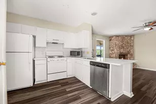 608 Bracewood Cir, San Marcos, TX 78666 - Photo 19