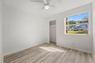 608 Bracewood Cir, San Marcos, TX 78666 - Photo 11