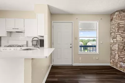 608 Bracewood Circle #D, San Marcos, TX 78666 - Photo 15