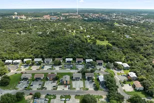 608 Bracewood Cir, San Marcos, TX 78666 - Photo 33