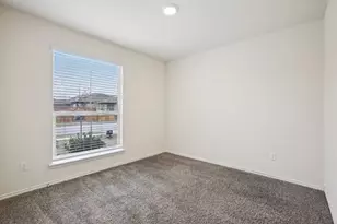 117 Break Ave, Taylor, TX 76574 - Photo 17