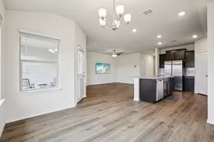 117 Break Ave, Taylor, TX 76574 - Photo 9