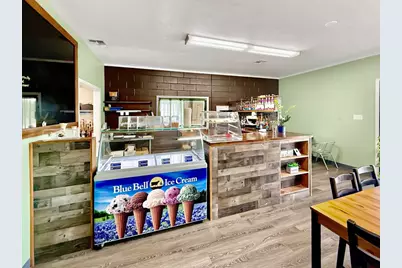 303 S Commerce Street, Granger, TX 76530 - Photo 5