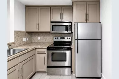 1302 Danbury Square #A, Austin, TX 78723 - Photo 5