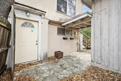 806 W 32nd Street #C, Austin, TX 78705 - Photo 7