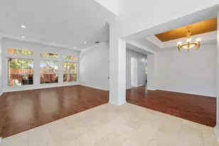 209 El Rio Dr, Lakeway, TX 78734 - Photo 9