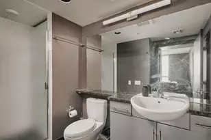 300 Bowie St, Austin, TX 78703 - Photo 25