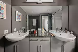 300 Bowie St, Austin, TX 78703 - Photo 15
