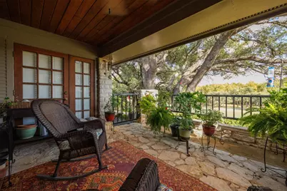 116 W Eagle Drive, The Hills, TX 78738 - Photo 5