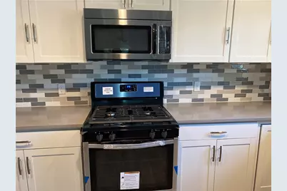 6107 Carnation Terrace, Austin, TX 78741 - Photo 5