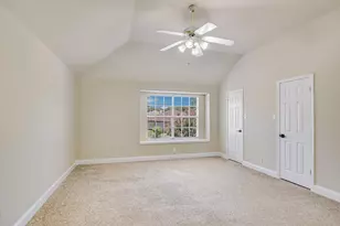 8111 Hawick Dr, Round Rock, TX 78681 - Photo 11