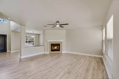 8111 Hawick Drive, Round Rock, TX 78681 - Photo 5