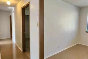 1807 Magazine St, Austin, TX 78727 - Photo 9