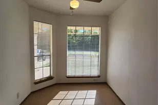 1807 Magazine St, Austin, TX 78727 - Photo 3