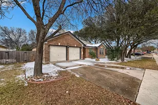 1911 Coachlamp Dr, Cedar Park, TX 78613 - Photo 3