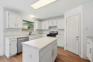 3629 Ruby Red Dr, Austin, TX 78728 - Photo 9