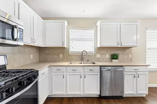 1911 Ralph C Craig Ln, Austin, TX 78748 - Photo 7
