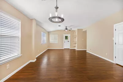 1911 Ralph C Craig Lane, Austin, TX 78748 - Photo 9