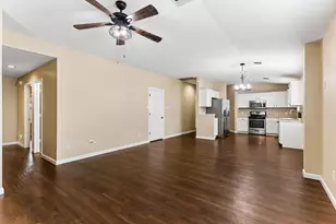 1911 Ralph C Craig Ln, Austin, TX 78748 - Photo 11