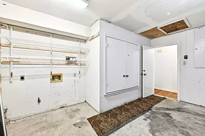 5901 Kevin Kelly Place, Austin, TX 78727 - Photo 23