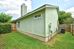5901 Kevin Kelly Pl, Austin, TX 78727 - Photo 23