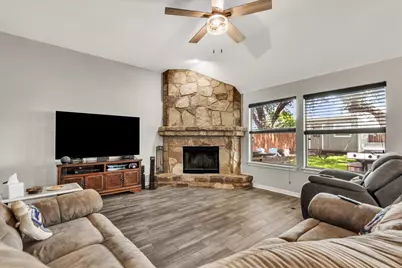 208 Cailin Court, Burnet, TX 78611 - Photo 17