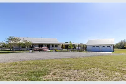 397 Glass Lane, Bastrop, TX 78602 - Photo 7